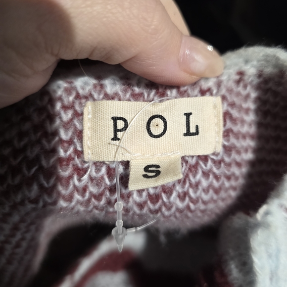 POL EUC Burgundy and Grayish Blue Star Checkered Cardigan PTP 22 Length 22 - Picture 3 of 3